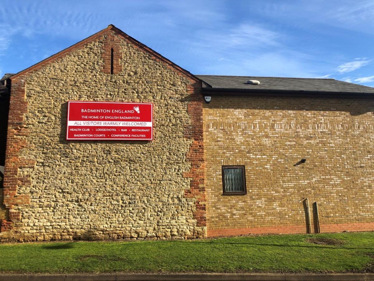 National Badminton Centre Lodge & Health Club Milton Keynes Esterno foto